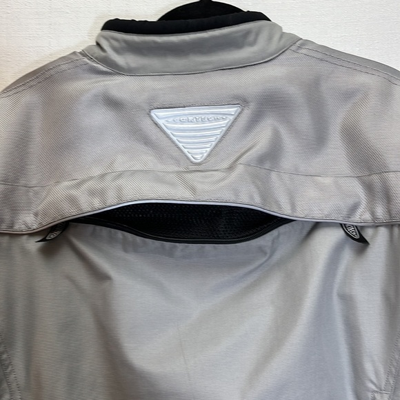 cortech LRX motorcycle jacket, gray and we, size MPL, in good condition - Picture 8 of 15